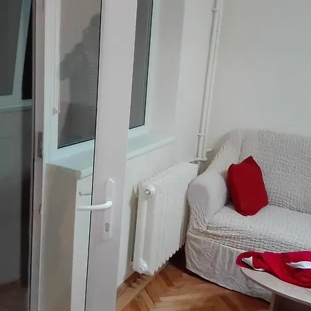 Apartament Mara Apartman *